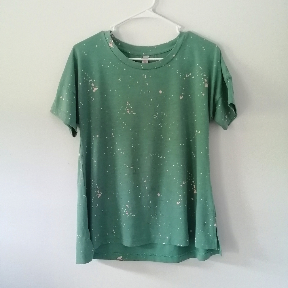 Xhilaration Paint Splattered Tee